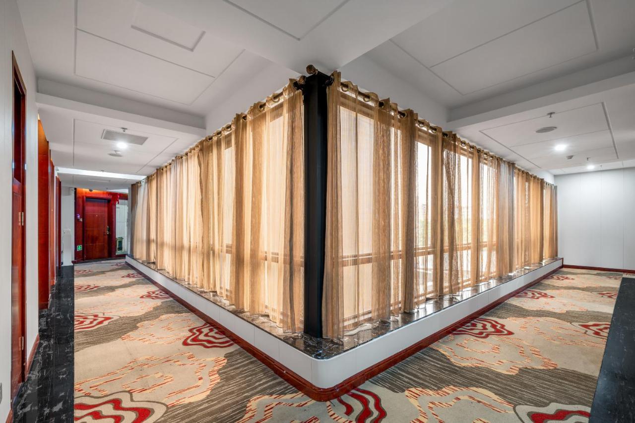 Guangzhou Shi Liu Hotel Екстер'єр фото